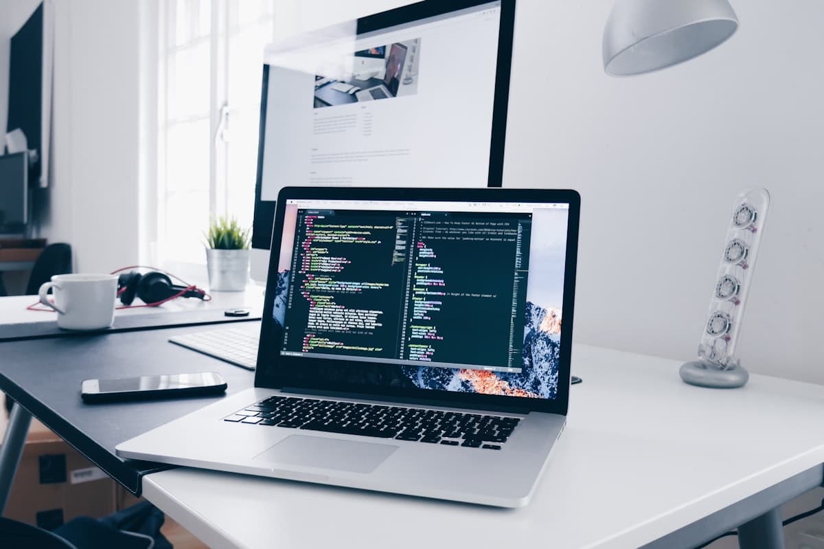 Esempio di sito datato e poco leggibile